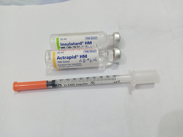 Insulin but how much ? insulin and syringes